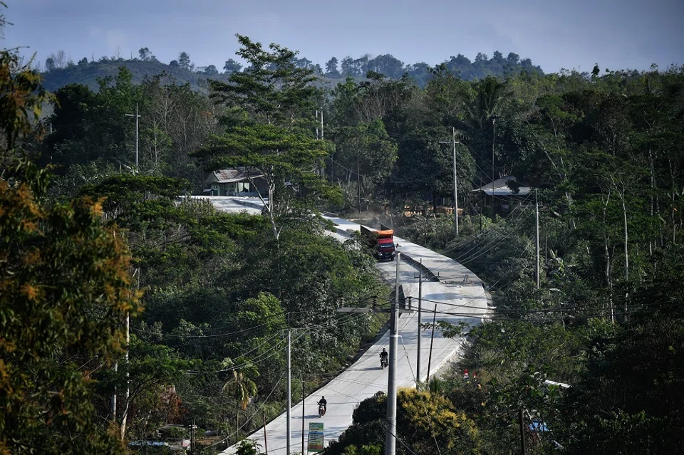 The only road leading to Semoi village, in the regency of Penajam Paser Utara, in East Kalimantan Province, Indonesia. (SPH Media)