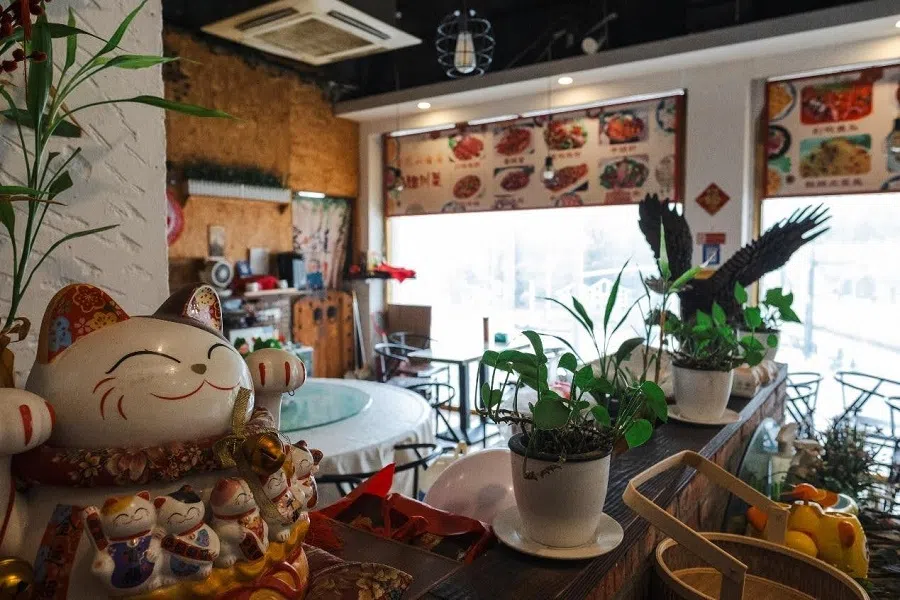 At first, Bamei was nervous at the idea of photographs being taken of Eight Sisters. “It’s just like the inside of someone’s house. Not fancy like those big chain restaurants.” (Patrick Fleming)