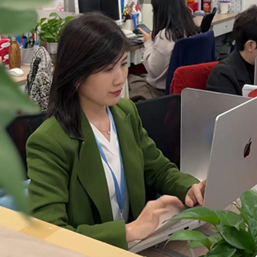 In 2023, Jennifer Liu resigned from her position at a mainland Chinese media outlet, where she had worked as a journalist for 11 years. She then moved to Hong Kong on her own and joined an overseas education and immigration agency. (Photo provided by interviewee)