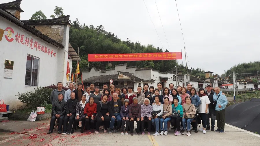 The Yews were warmly welcomed back to their ancestral home, visiting the local party community service centre.
