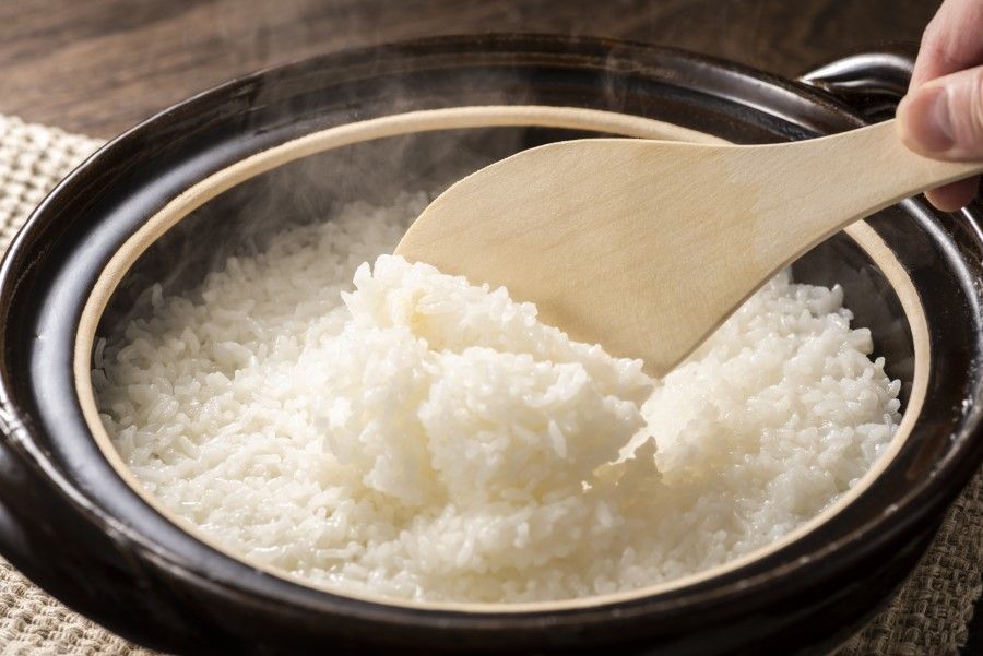 A pot of steaming rice is always a joy. (iStock)