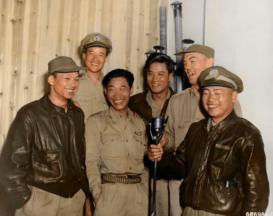 In 1943, the Chinese and US air forces held an event in Chongqing to boost morale.