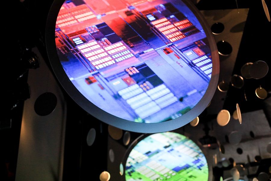 Images of semiconductor wafers at the Taiwan Semiconductor Manufacturing Co. (TSMC) Museum of Innovation in Hsinchu, Taiwan, on 11 January 2022. (I-Hwa Cheng/Bloomberg)