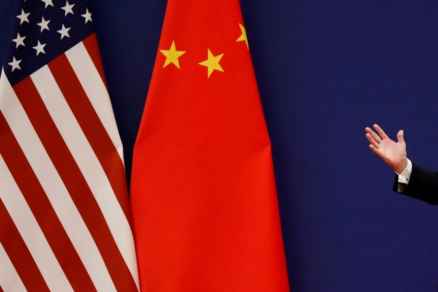 U.S. President Donald Trump delivers his speech as he and China's President Xi Jinping meet business leaders at the Great Hall of the People in Beijing, 9 November 2017. (Damir Sagolj/REUTERS)
