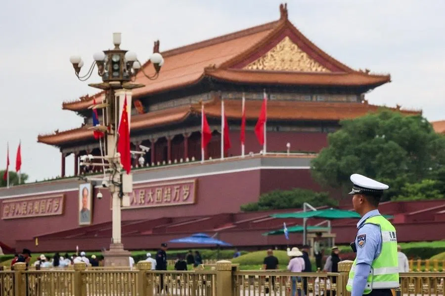 A police officer guards next to the Tiananmen Gate in Beijing, China, on 4 June 2026.
