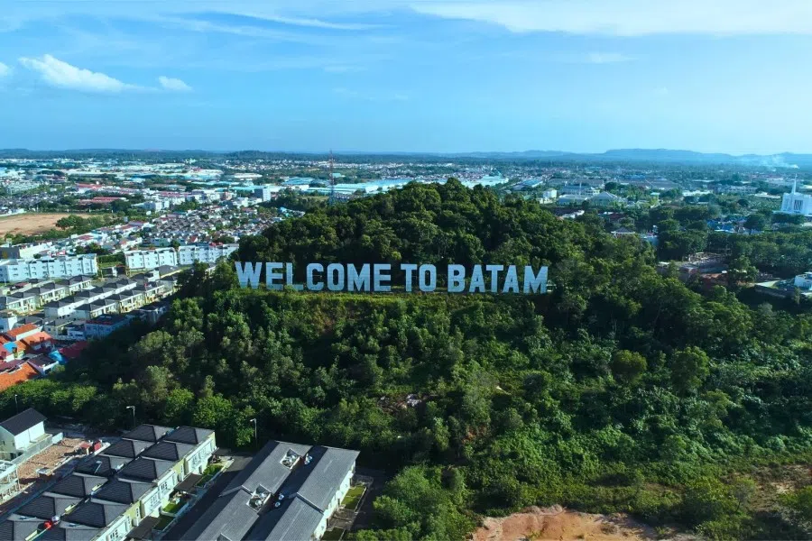 A giant sign welcomes people to Batam.