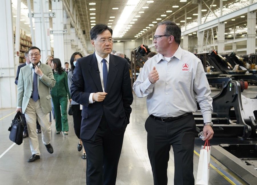 Chinese ambassador to the US Qin Gang on a visit to a Sany vehicle facility in Peachtree City, outside of Atlanta, Georgia, US, 12 May 2022. (CNS)