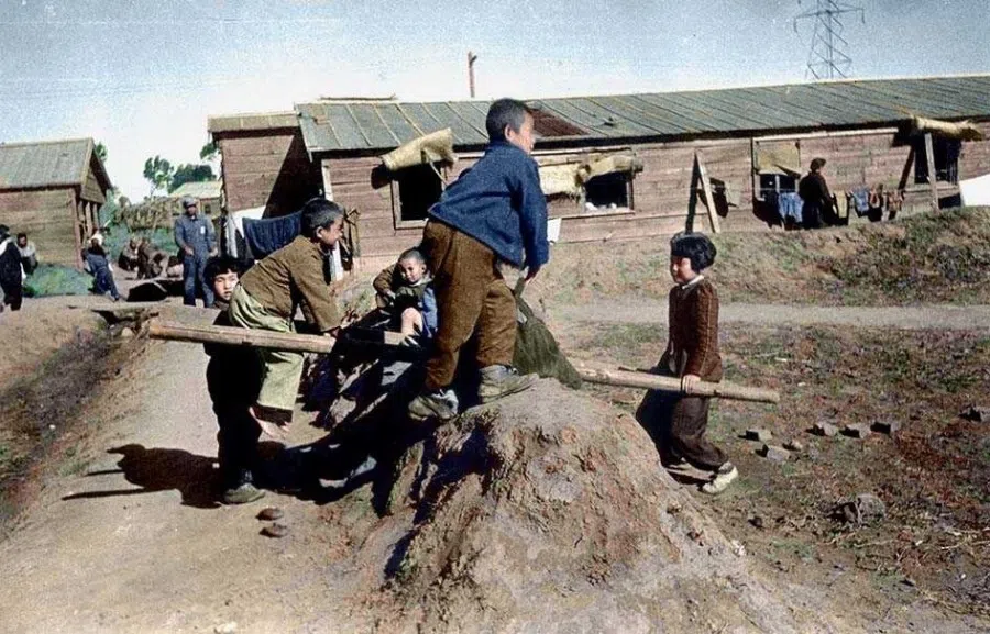 Children in a concentration facility for Japanese in Changchun, spring 1945. Many of them were born and grew up in China, and did not know Japan.