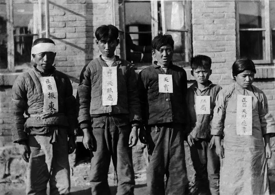 In 1931, during the Mukden incident — where the Japanese army detonated some dynamite close to the railway near Mukden and accused Chinese dissidents of the act, leading to the invasion of Manchuria — Chinese anti-Japanese civilians were arrested, regardless of gender or age, and labelled as “bandits”.