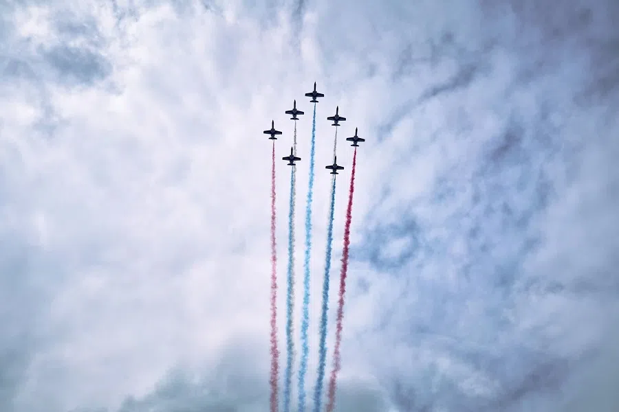 Members of the Thunder Tigers Aerobatic Team during the National Day celebration in Taipei, Taiwan, on 11 October 2024.  (An Rong Xu/Bloomberg)