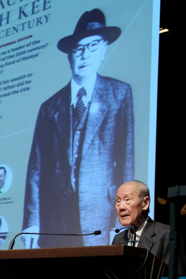 Prof Wang Gungwu speaking at the Hwa Chong Centennial Insights Series 5 and The 2019 Tan Kah Kee Forum. (SPH)