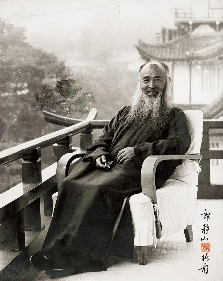 Zhang Daqian was a gregarious host. (Courtesy of Shen Jialu)