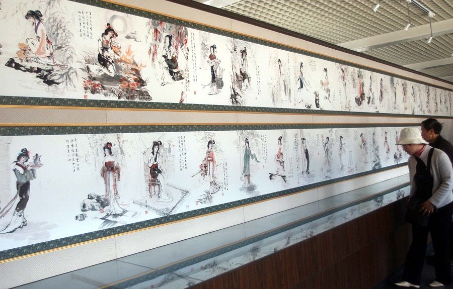 The world's longest scroll of characters in Cao Xueqin's Dream of the Red Chamber, on display at the Cao Xueqin Memorial Hall in Beijing.