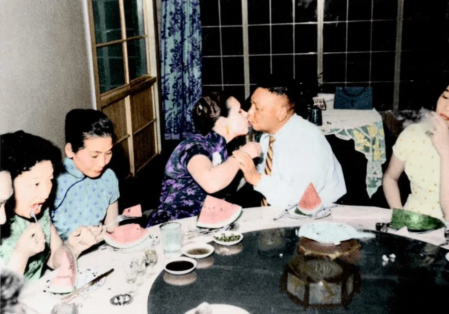 In the 1950s, Mr and Mrs Chiang show Western-style affection for each other at a family meal at home, seemingly oblivious to onlookers. Chiang Ching-kuo spent 13 years in the Soviet Union from the age of 15 to 27, a crucial period in a person's physical and psychological growth. His Russian name was Nikolai Vladimirovich Elizarov, and he spent a lot of time working and living with Russians. As Russia also observed European culture, Nikolai naturally had a Westernised side to him. This valuable private family photo reflects Chiang Ching-kuo's "westernised style", and is the most visually representative of such photos.