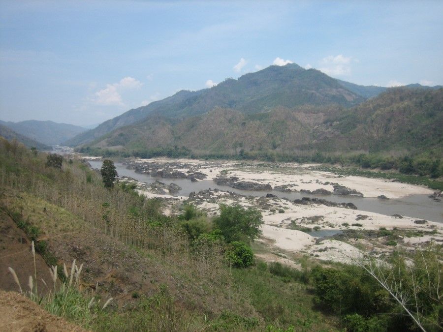 A view of where the Xayaburi Dam would be located, March 2011, before construction. (Wikimedia)