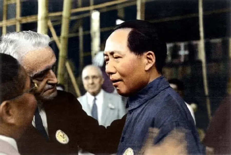 In October 1945, Communist Party Chairman Mao Zedong attended a victory banquet in Chongqing to mark the end of the war against Japan.