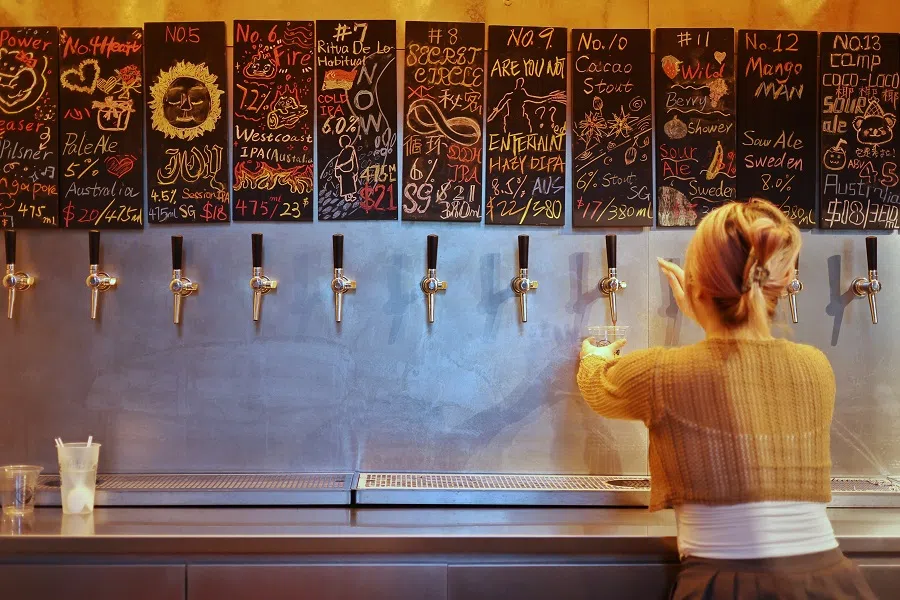 A shot of Drunk N’ Jump Singapore (DNJS) bar counter.  (Tay Yee Ming/SPH Media)