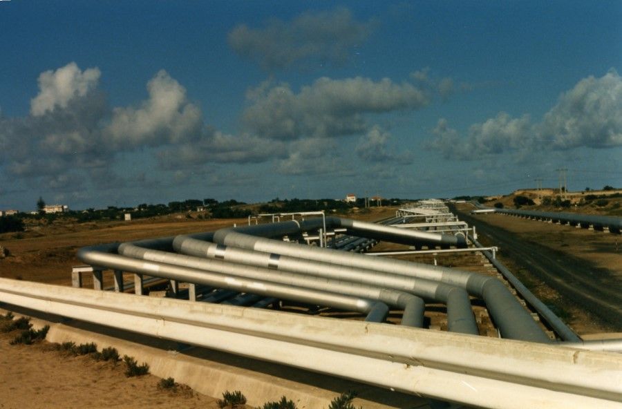 Pipeline near to Sines, in Portugal, 2005. (Wikimedia)