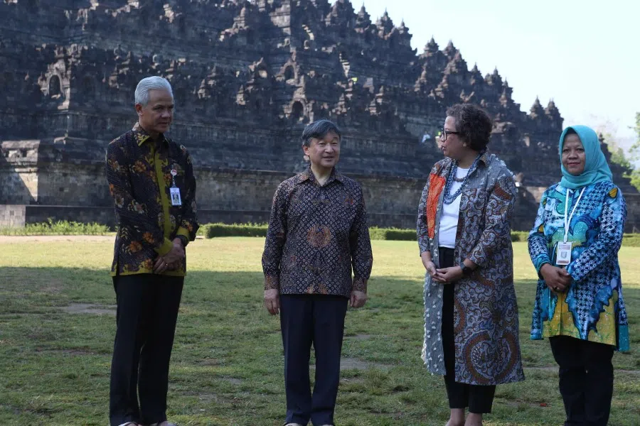 Japan's Emperor Naruhito (second from left) and Central Java Governor Ganjar Pranowo (left) visit the Borobudur temple in Magelang, Central Java, on 21 June 2023. (Devi Rahman/AFP)