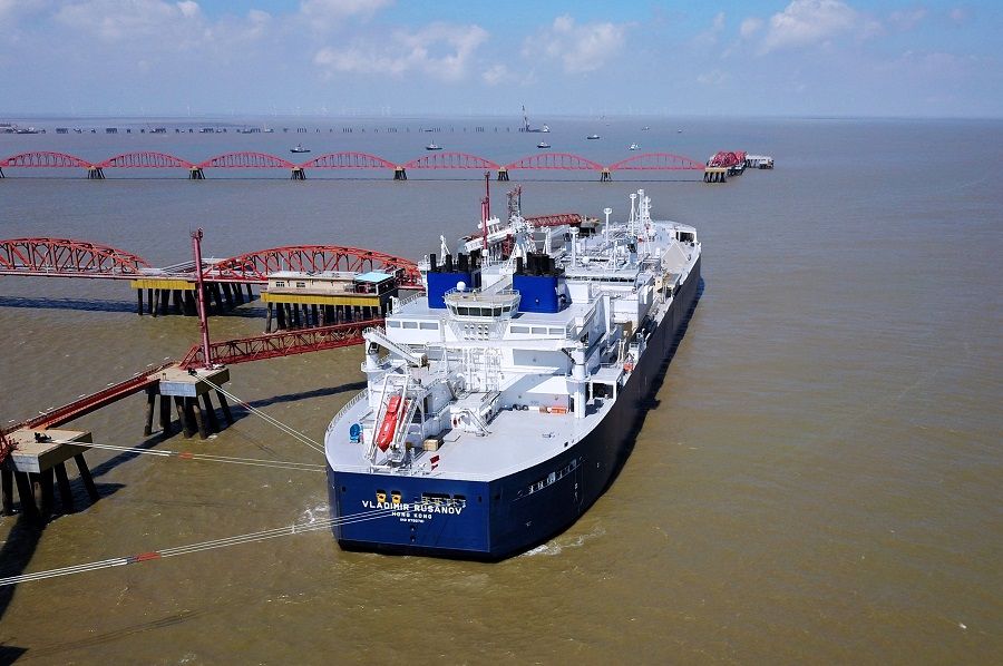 A vessel carrying liquefied natural gas (LNG) cargo from Russia's Yamal LNG project, is seen at Rudong LNG Terminal in Nantong, Jiangsu province, China, on 18 July 2018. (Reuters/Stringer)
