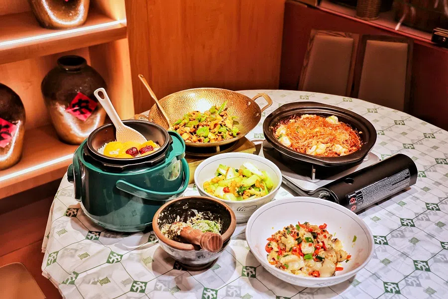 Food from Nong Geng Ji at their VivoCity outlet. (Photo: Hester Tan)