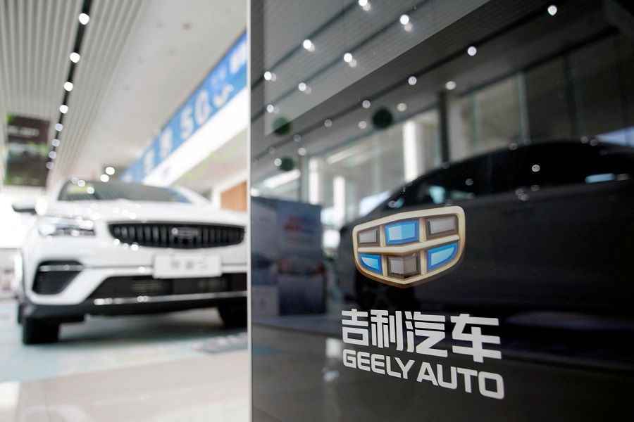 The Geely logo is seen at a car dealership in Shanghai, China, 17 August 2021. (Aly Song/File Photo/Reuters)