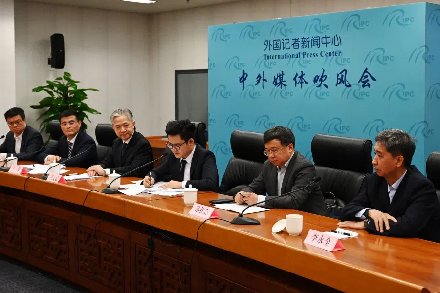 A briefing about the phone call between Chinese President Xi Jinping and Ukraine's President Volodymyr Zelenskyy, at the Foreign Ministry in Beijing, China, on 26 April 2023. (Greg Baker/AFP)