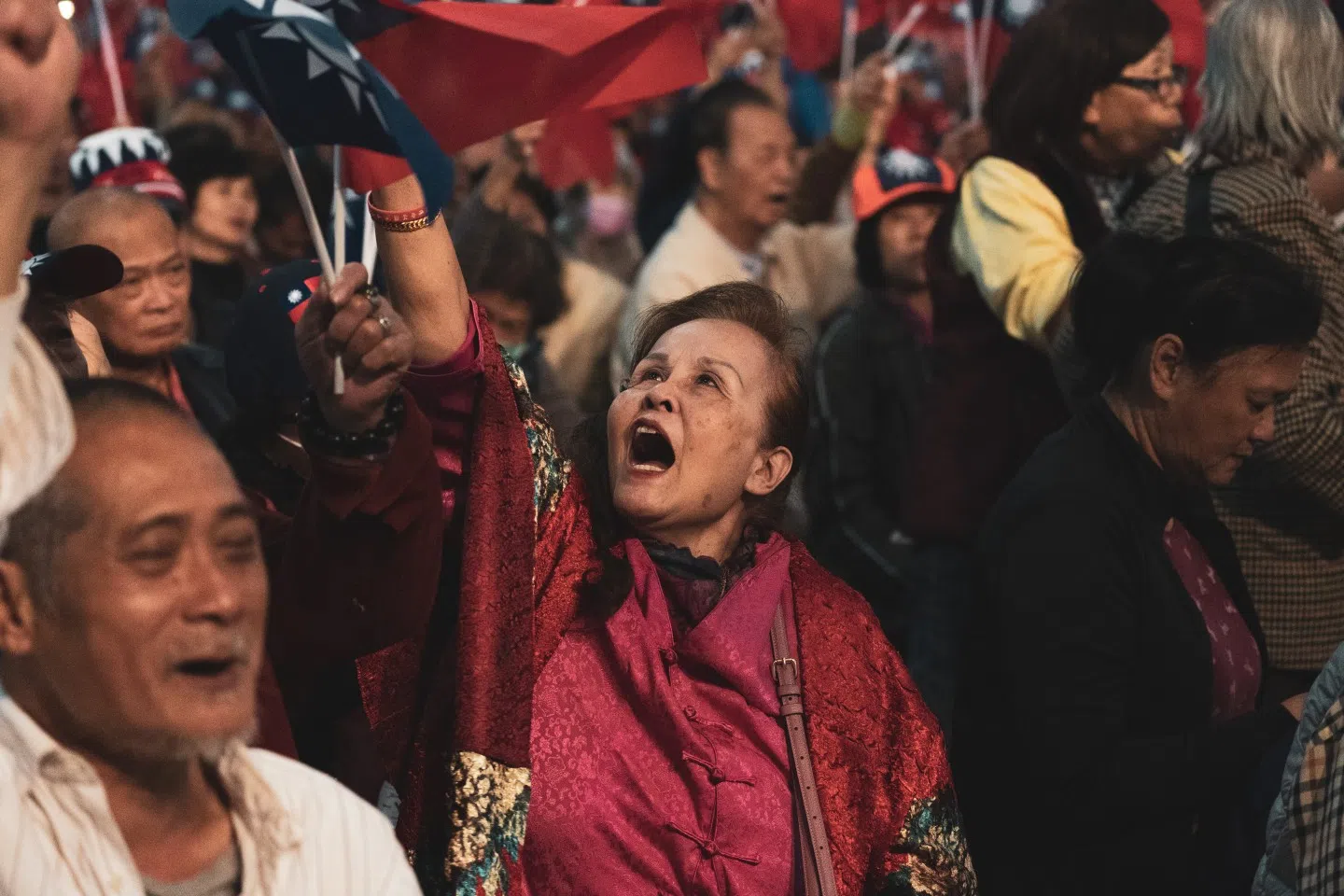 Han Kuo-yu's supporters at a rally.