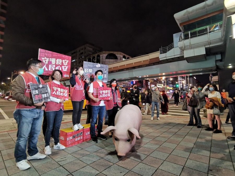 Wayne Chiang (fourth from left) spoke up only on pork exports during Taiwan's recent referendum. (SPH Media)