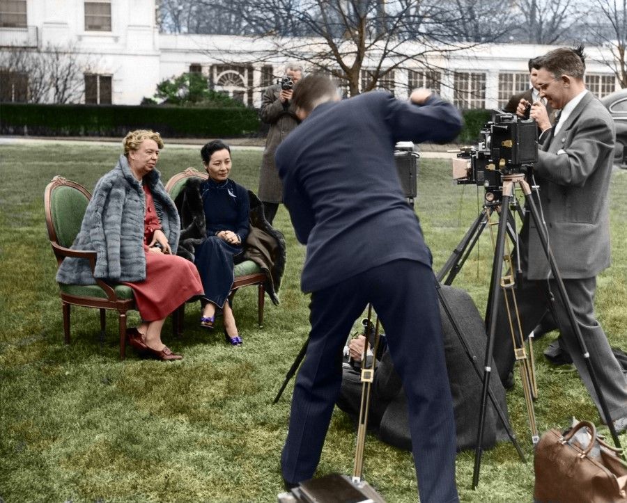 Madame Chiang and US First Lady Eleanor Roosevelt being interviewed by journalists in the chilly spring air on the South Lawn of the White House, February 1943. Both first ladies gave a common message to the American media. Incidentally, Madame Chiang had just undergone two months of medical treatment in America.