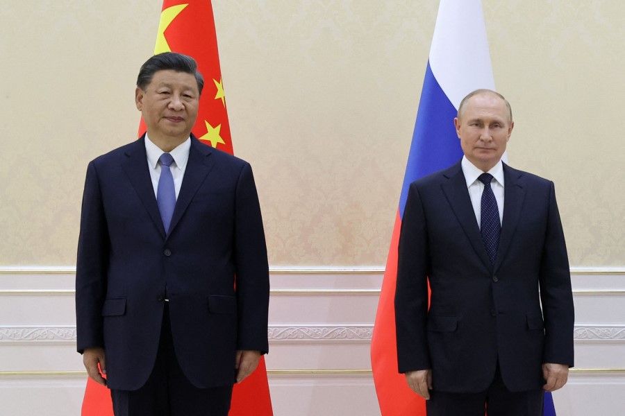 China's President Xi Jinping and Russian President Vladimir Putin on the sidelines of the Shanghai Cooperation Organisation (SCO) leaders' summit in Samarkand on 15 September 2022. (Alexandr Demyanchuk/AFP)