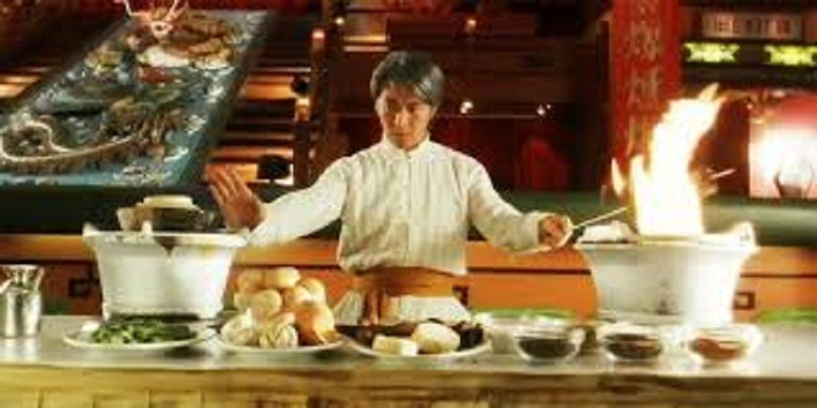 A scene in The God of Cookery (1996) set inside the Jumbo Floating Restaurant. (Internet)
