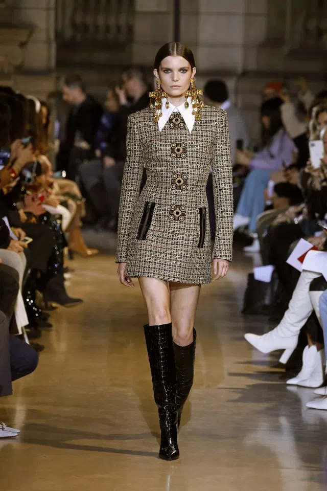 Andrew Gn AW20.21 runway show shot, Look 12.