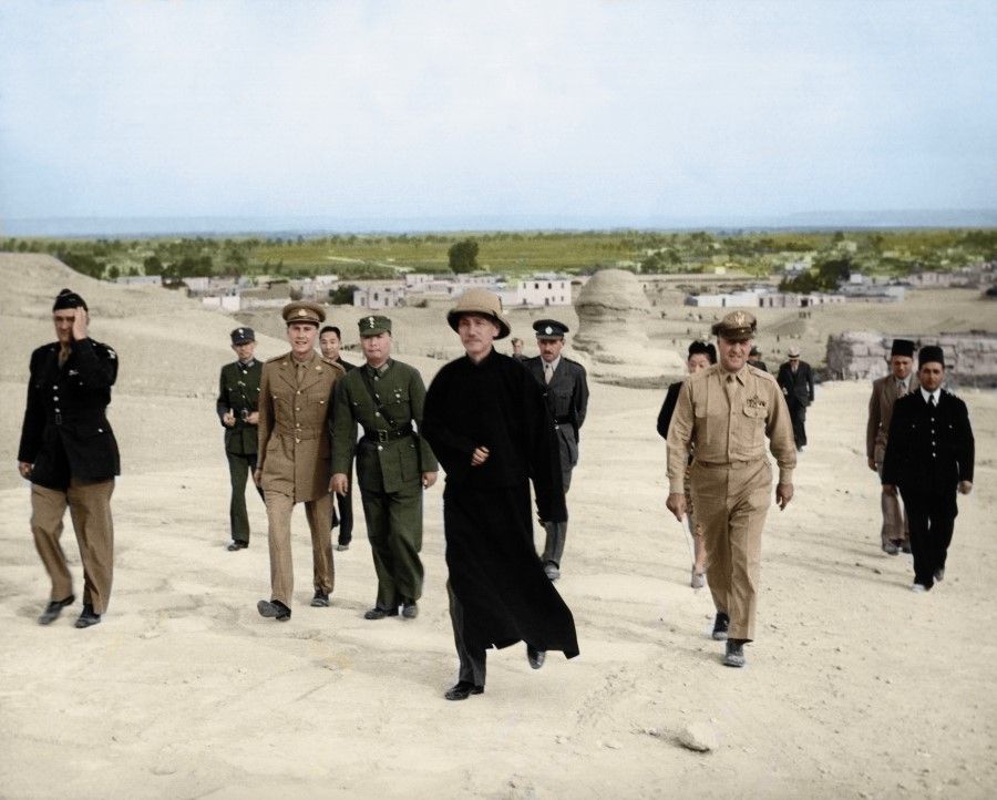 27 November 1943, Cairo - ROC acting President Chiang Kai-shek and Madame Chiang are escorted to tour scenic spots of Cairo after the Cairo Conference. At the far left is Lt. Gen. Claire Chennault, commander of the USA 14th Air Force, and to Chiang's right is Lt. Gen. Ralph Boyce, commander of the USA 9th Air Force.