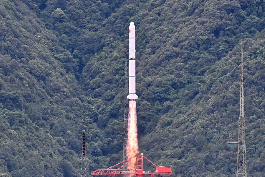  A Long March 2-C rocket carrying a satellite lifts off from a space base in Xichang in China’s southwestern Sichuan province on 22 June 2024.  (Adek Berry/AFP)