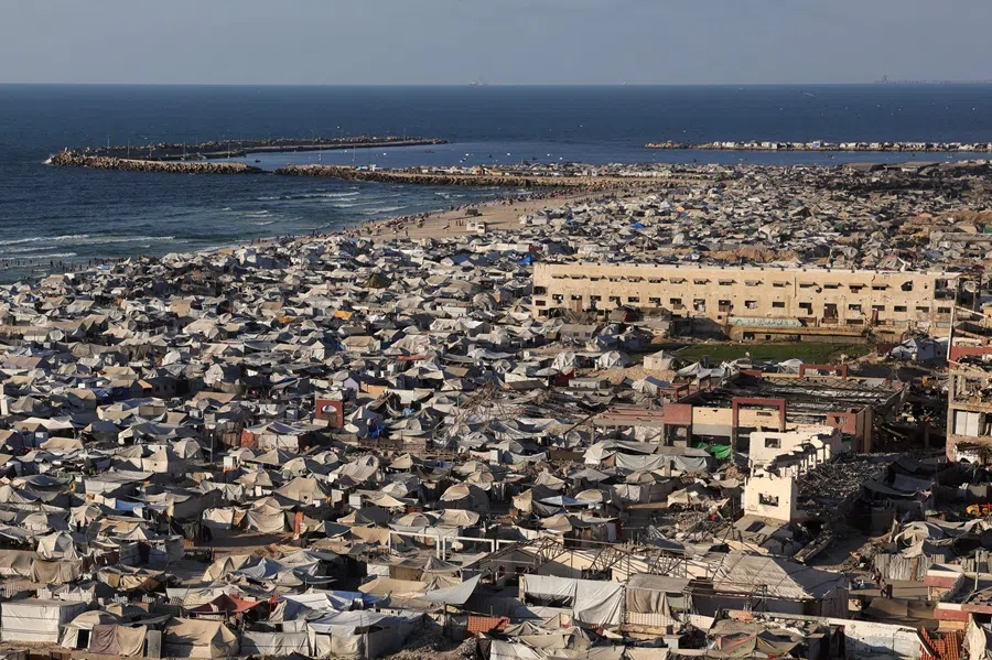 This picture shows tents housing displaced Palestinians in Gaza City on 1 September 2025. (Bashar Taleb/AFP)