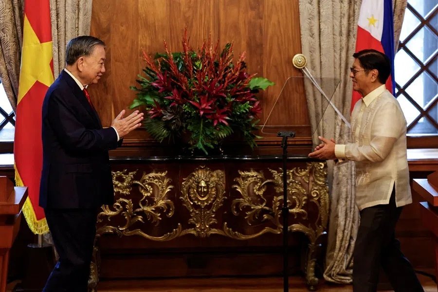 Vietnam President To Lam and Philippines President Ferdinand Marcos Jr applaud after a joint press conference at the Malacanang Presidential Palace in Manila, Philippines, on 1 June 2026.