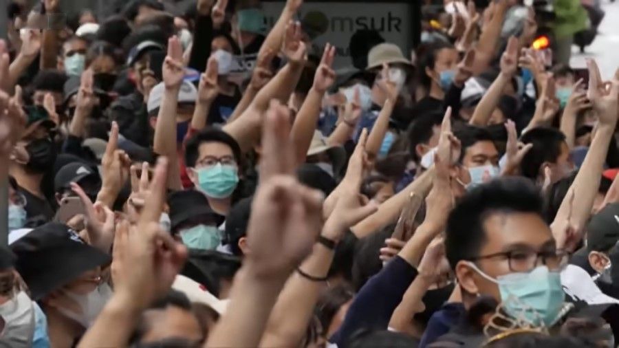 A screen grab of a protest by young people from a video featuring the Milk Tea Alliance. (Internet)