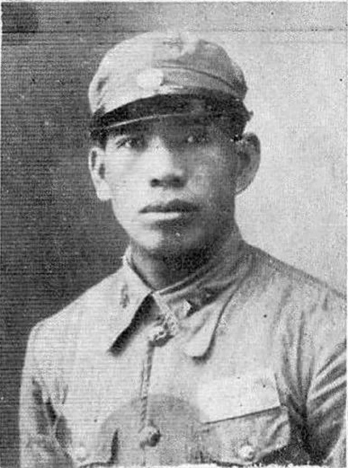 Yan Huan's paternal grandfather, Captain Yan Fubiao, died defending Hengyang in 1944, at the age of 38.