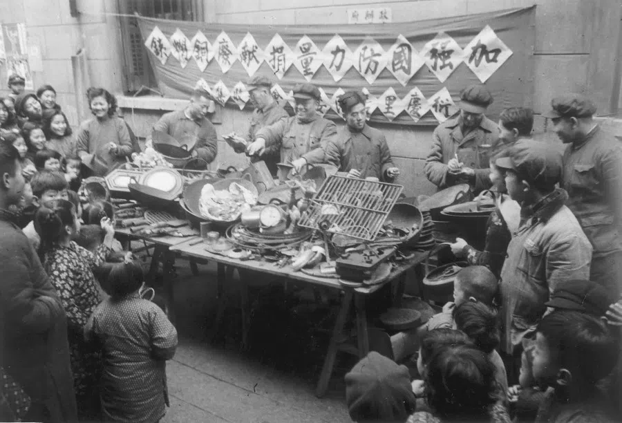 In 1951, the Shanghai municipal government called on citizens to support the People's Liberation Army's operations on the Korean peninsula.