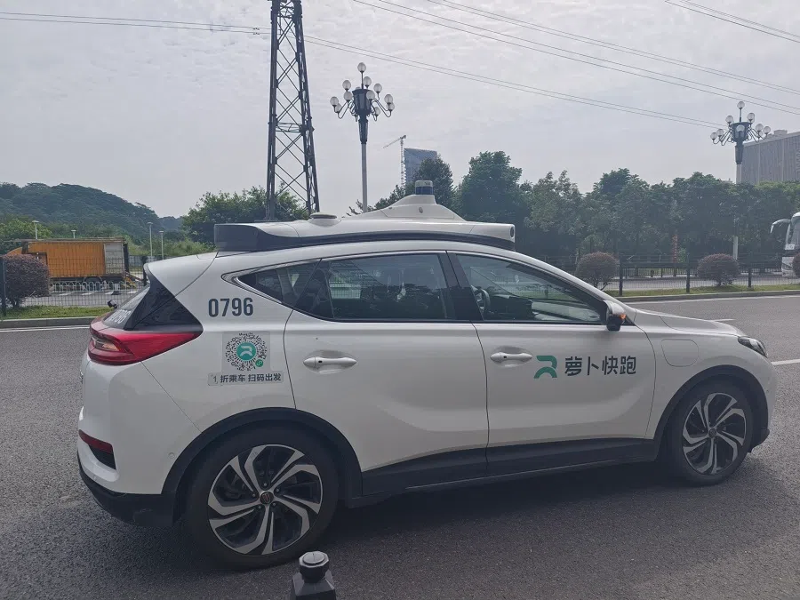 Baidu's Apollo Go robotaxi, with a roof sensor module. (Photo: Zeng Shi)