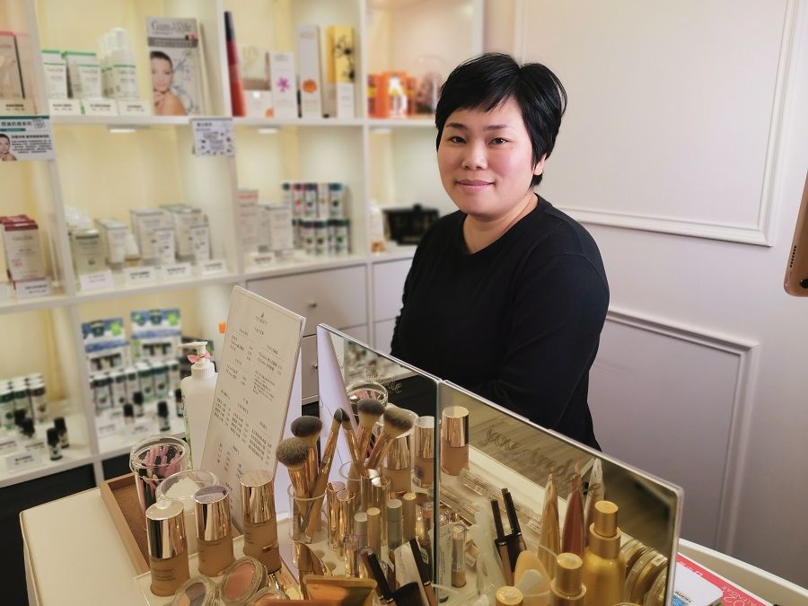 Li Sze-hang owns a beauty salon in Taiwan.