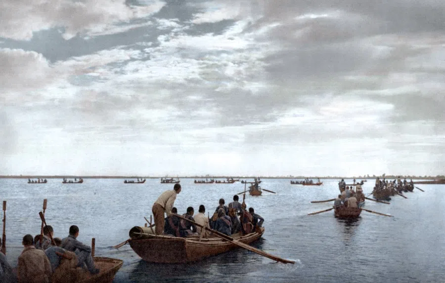 CCP troops launching a guerrilla ambush on the Japanese in a river area.