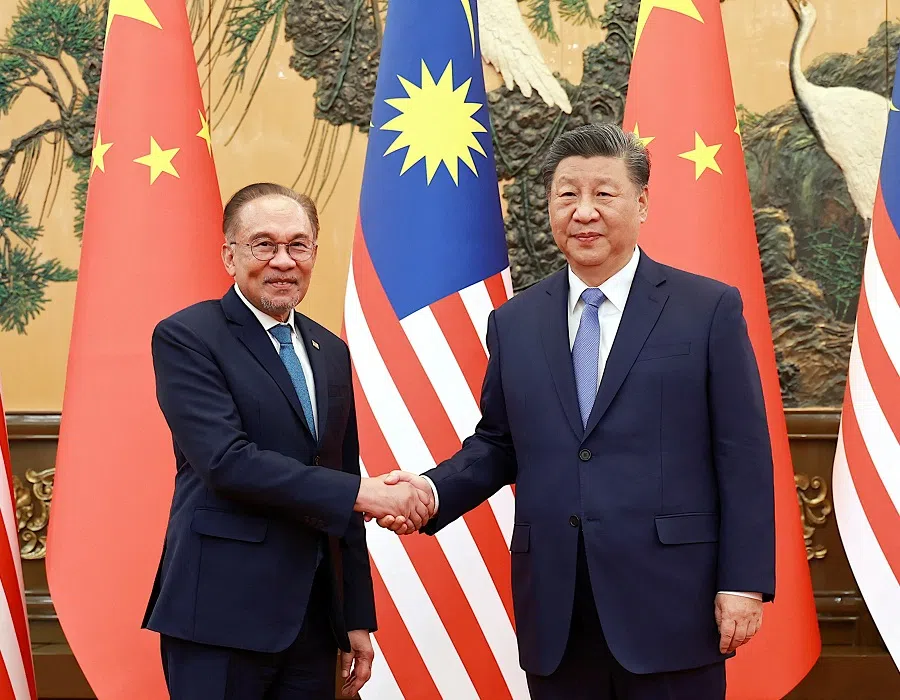 Chinese President Xi Jinping meets Malaysian Prime Minister Anwar Ibrahim at the Great Hall of the People in Beijing, China, on 7 November 2024. (China Daily via Reuters)