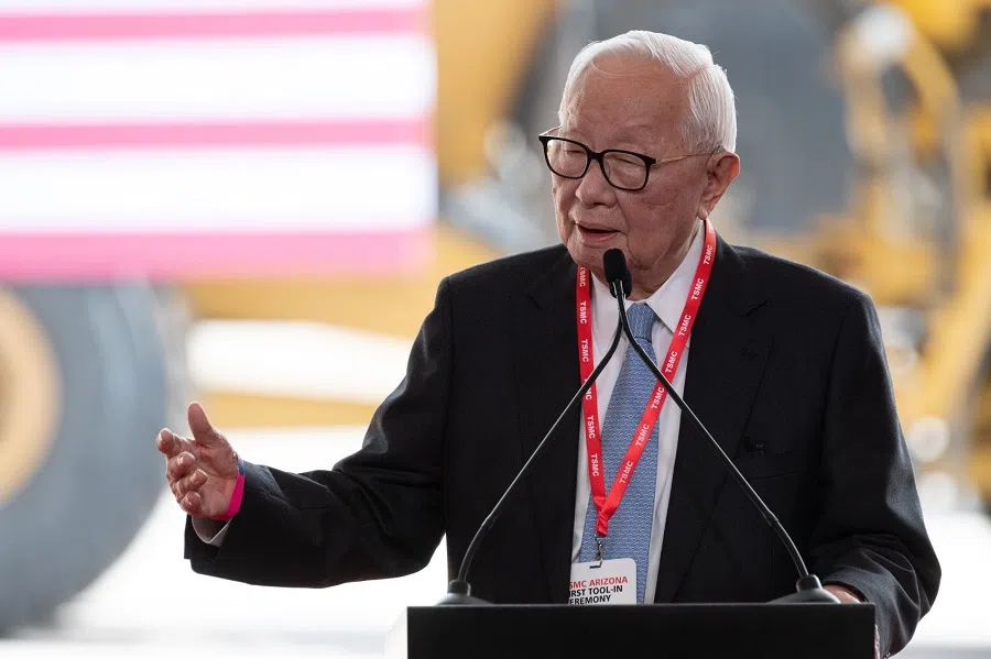 Morris Chang, founder of Taiwan Semiconductor Manufacturing Co. (TSMC), speaks during a "First Tool-In" ceremony at the TSMC facility under construction in Phoenix, Arizona, US, on 6 December 2022. (Caitlin O'Hara/Bloomberg)