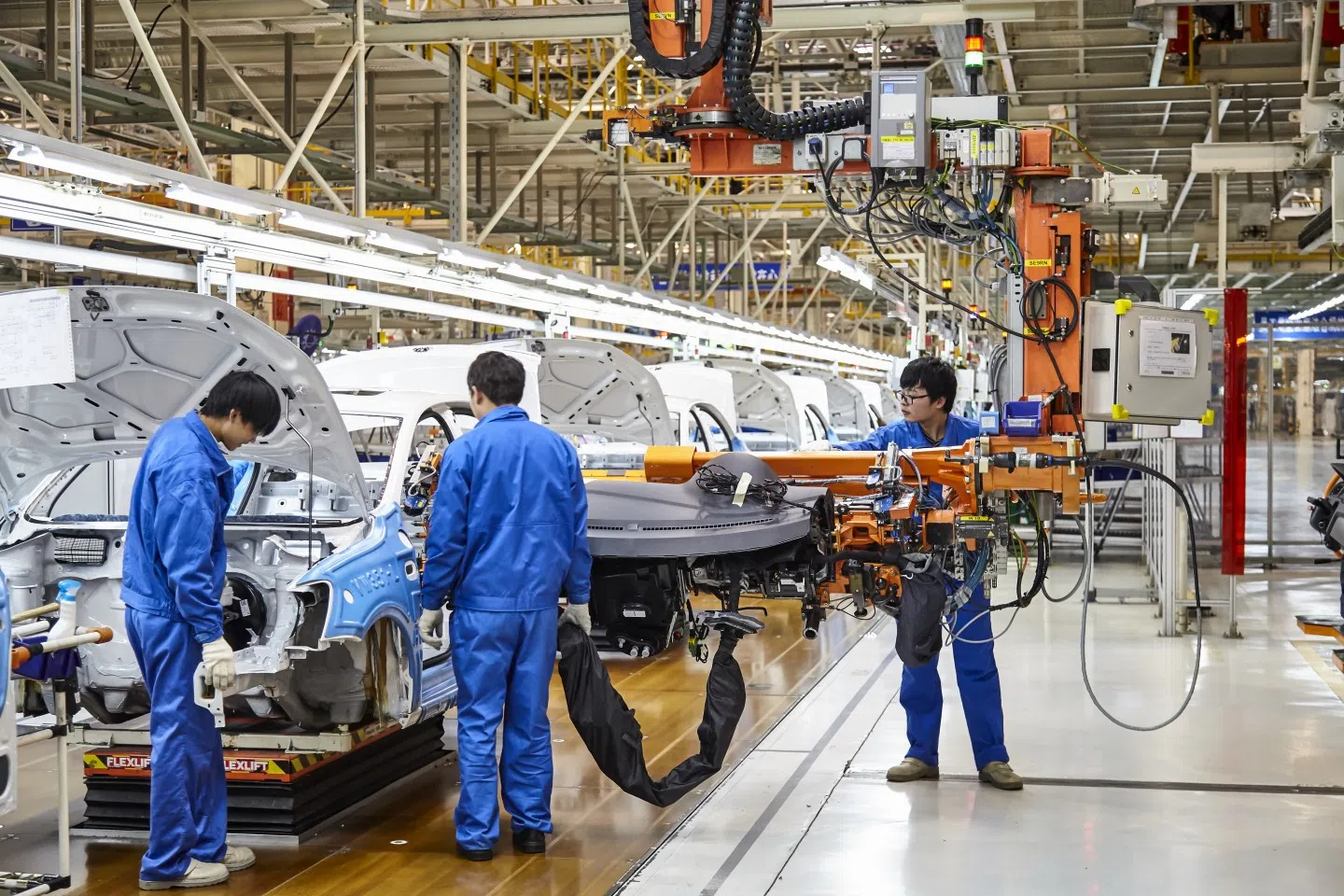 Will China try to push American companies out in favour of their own companies? (iStock)