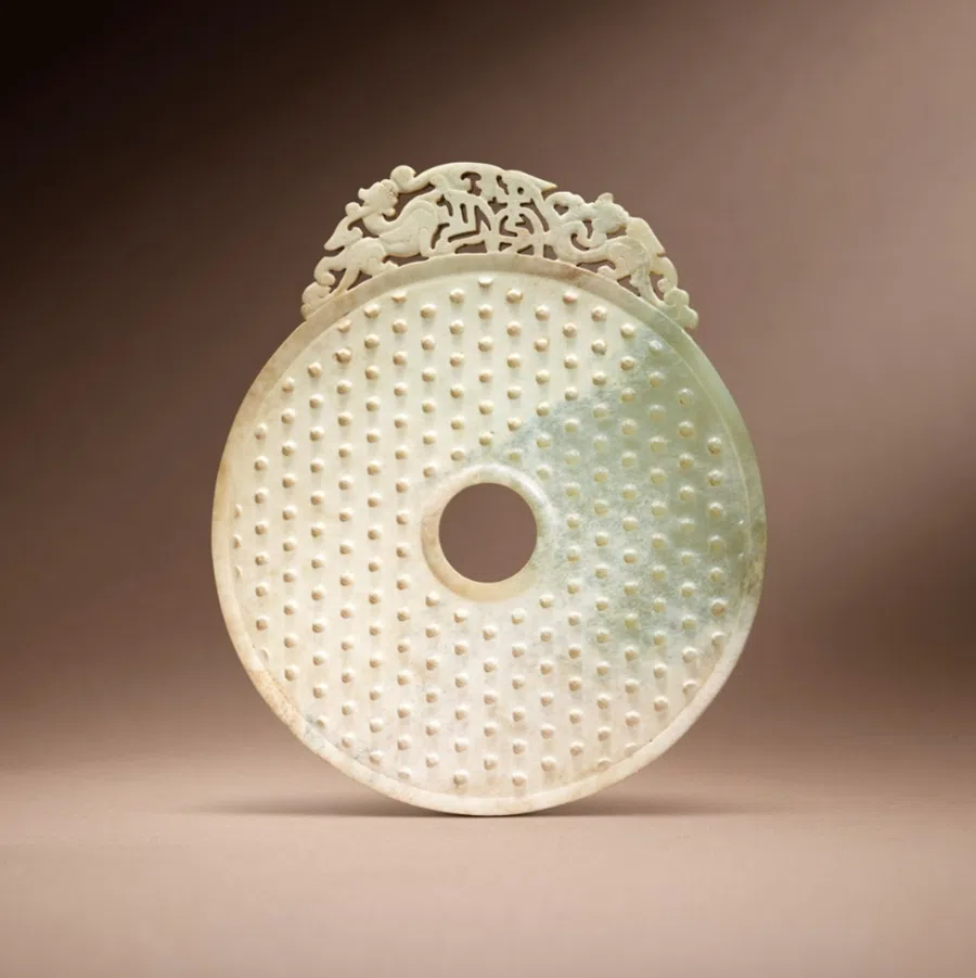 Jade Openwork ‘Longevity’ Bi, mid-Eastern Han dynasty, circa 89-144 AD.