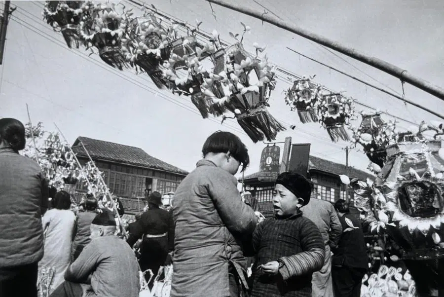 The fair at the Confucius Temple.