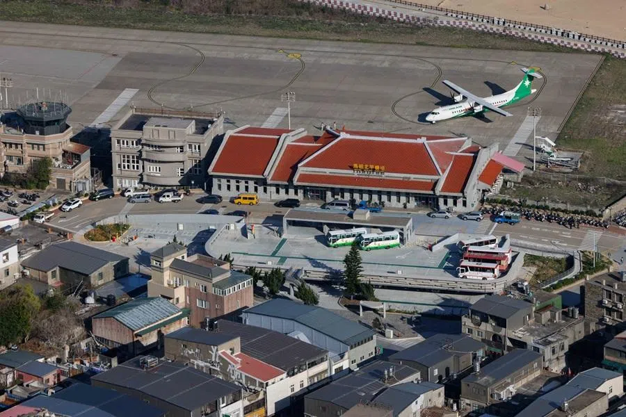 A flight moves on the taxiway on Beigan Island, Matsu archipelago, Taiwan, on 15 March 2026. (Ann Wang/Reuters)