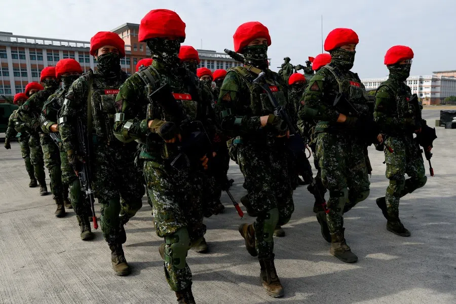 Taiwan's armed forces hold two days of routine drills to show combat readiness ahead of the Lunar New Year holidays at a military base in Kaohsiung, Taiwan, 11 January 2023. (Ann Wang/Reuters)